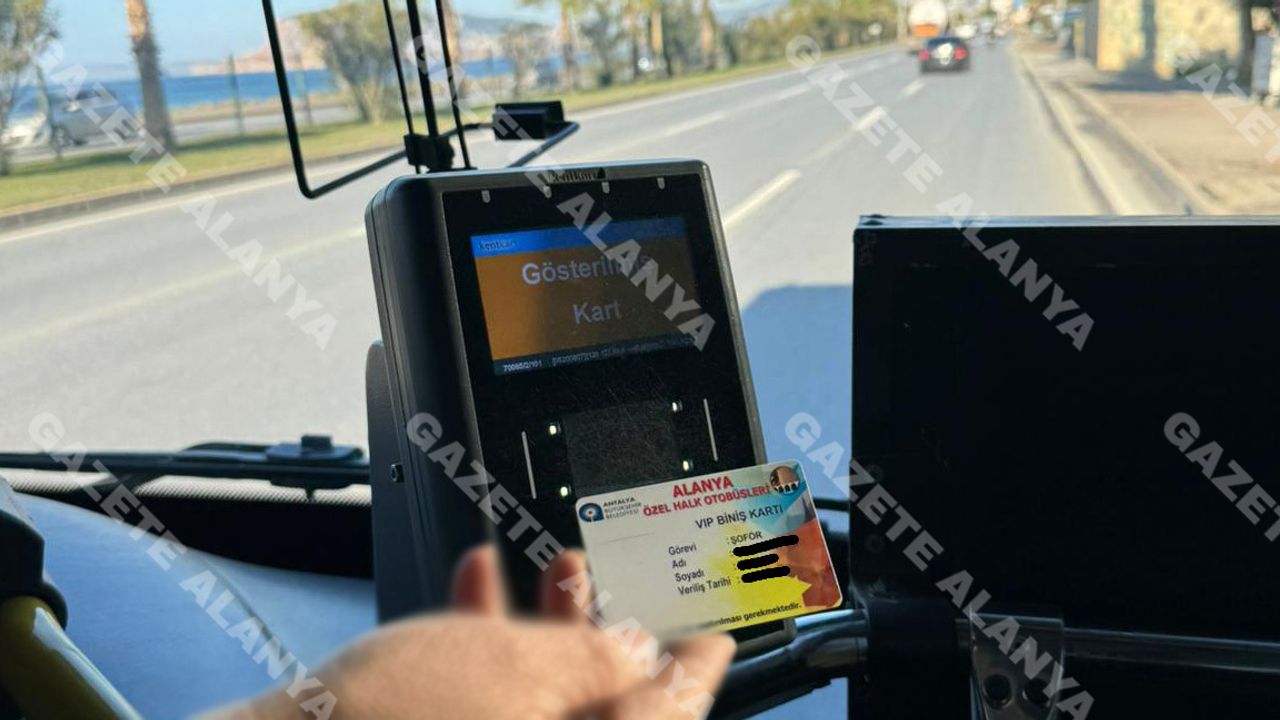 Alanya’da otobüs şoförleri isyan etti: “Biz hırsız mıyız?”