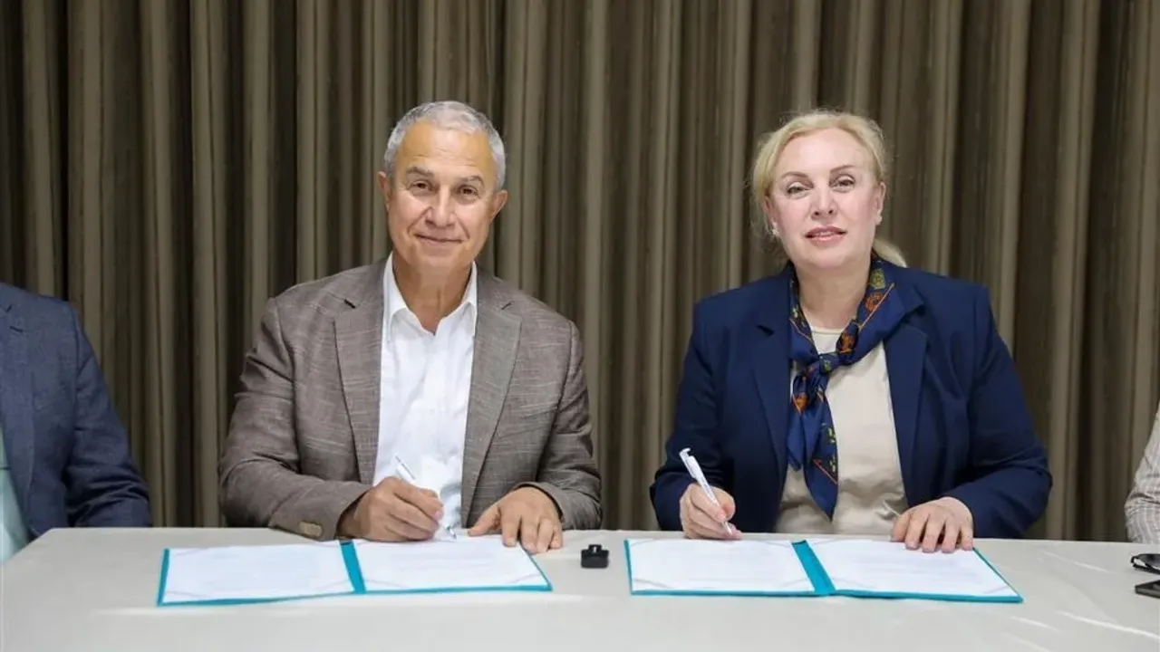 Alanya'da engelsiz kent ve gençlik demokrasisi