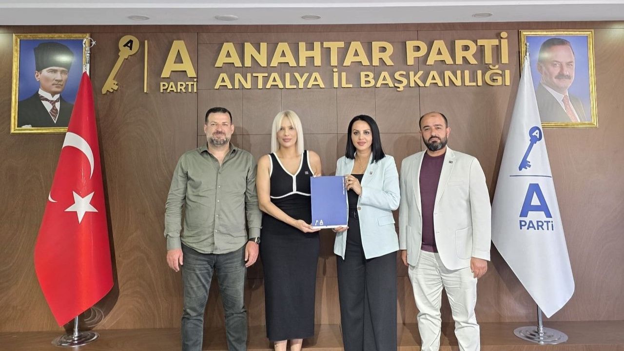 Anahtar Parti Alanya'da Hacer Çalış dönemi