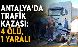 Antalya’da trafik kazası: 4 ölü, 1 yaralı