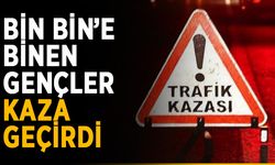 Alanya’da bin bin’e binen gençler kaza geçirdi