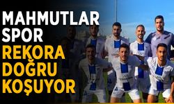 Mahmutlarspor rekora doğru koşuyor