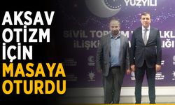 AKSAV, otizm için masaya oturdu
