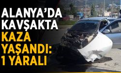 Alanya’da kavşakta kaza yaşandı: 1 yaralı
