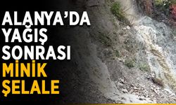 Alanya’da şiddetli yağış sonrası minik şelale