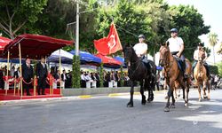 Büyük Zafer Antalya’da coşkuyla kutlanıyor