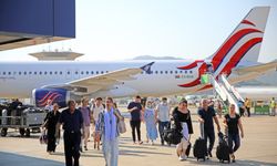İran’lı 101 yolcu Gazipaşa-Alanya Havalimanı’na indi