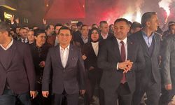Yücel ve Tütüncü’ye Kestel’de sevgi seli