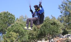 Yamaç Paraşütü Dünya Hedef Şampiyonası Alanya'da başladı