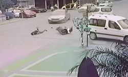 Alanya'da motosiklet kazası: Sürücü metrelerce savruldu