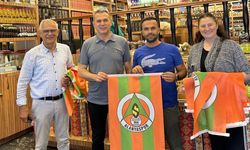 AK Parti Alanya'dan Alanyaspor'a anlamlı destek