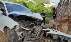 Alanya virajı alamadı, hurda yığınına döndü