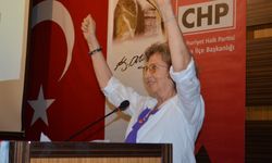 CHP Alanya’da Kadın Kolları Başkanı Ümran Aykut oldu