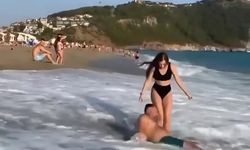 Alanya’da viral oldu: Rus kızın başına bakın ne geldi?