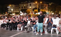 Alanya’da dev ekranla heyecan üst seviyeye çıktı