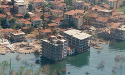 Yeni deprem kehaneti: Varol, Marmara depremi için gün verdi