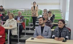 60+ Tazelenme Üniversitesi’nde model uçak heyecanı