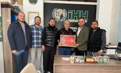 Alanya’da İHH’dan Genç MÜSİAD’a brifing