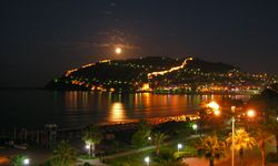 Alanya hazır ol! En uzunu bugün, karanlığa gömüleceğiz