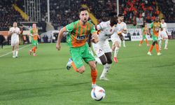 Alanyaspor lider Galatasaray’a evinde 1-2 mağlup oldu