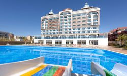 Alanya'da ruhsatsız tesiste yangın: Belediye yetersiz yaptırımlara dikkat çekti