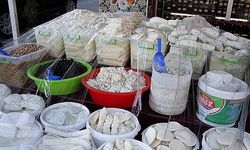 Alanya dikkat! Açıkta satılan gıdalar ölüm saçıyor