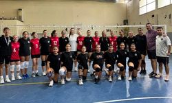Kievli genç voleybolculardan Türk partnerlerine teşekkür