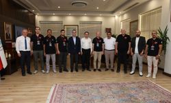Siber vatanın kahramanları sertifikalarını aldı