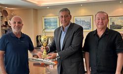 Alanyaspor'dan Corendon Airlines'a teşekkür ziyareti
