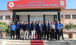 Alanya’da görev başındaki kahramanlara moral ziyareti
