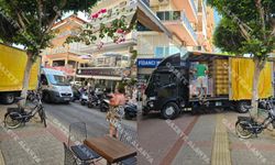 Alanya’da trafik kilitlendi, turist muavin oldu