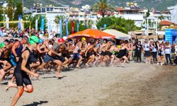 Alanya’da Halk Triatlonu yarışlarıyla start verildi
