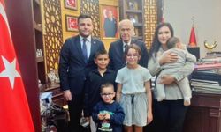 Genç işadamı Selçuk Güven Ülker’den, Devlet Bahçeli’ye anlamlı ziyaret