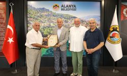 Başkan Özçelik'e kardeş şehir Gladbeck'ten ziyaret