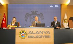 Başkan Özçelik'ten yangın yardımı, konut projesi, rekor üretim ve GES çalışmaları