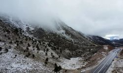 Alanya’nın yüksekleri, sürpriz yaşayarak kar gördü