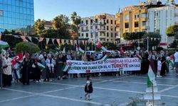Sumud Filosu aktivistleri, Alanya'da coşkuyla karşılandı