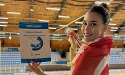 Buz pateninde hedefi dünya şampiyonluğu