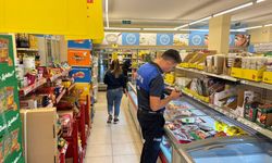 Komşuda zabıtadan marketlere sıkı takip