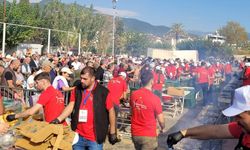 Alanya’da hamsi yemeye gidecekler dikkat! Uzun kuyruk var