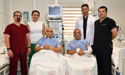 Kader onları ayırmadı! Alanya’da aynı gün kalp krizi, aynı gün bypass