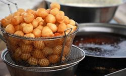 1000 km gidip aldatıldı! Kızdan kurtulunca aldatılma lokması dağıttı