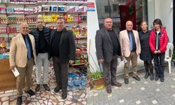 Aday Yenialp’ten gönül seferberliği! Sıkmadık el bırakmıyor