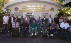 Engelli bireylere özel ödüllü dart turnuvası