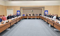 Alanya’da başkan Eray Erdem, işin peşini bırakmıyor