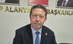 CHP’li Deke’den yeni asgari ücret tepkisi: “Resmî açlık ücreti!”