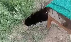 Alanya'da korkutan obruk! Araçla girdi, fark edildi