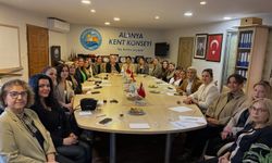 Kadınlar Alanya’da güç birliği yaptı: 5 Aralık için toplandılar