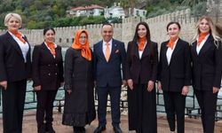 Başkan Adayı Özdemir: "Kadının olduğu yerde bereket vardır"