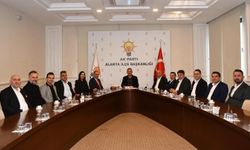 Aday Özdemir’den Alanya AK Parti’ye ziyaret